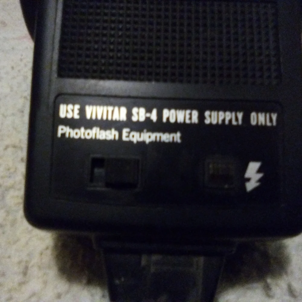 Vintage Black Vivitar Auto Thyristor 283 Photoflash Shoe Mount No Cord Untested
